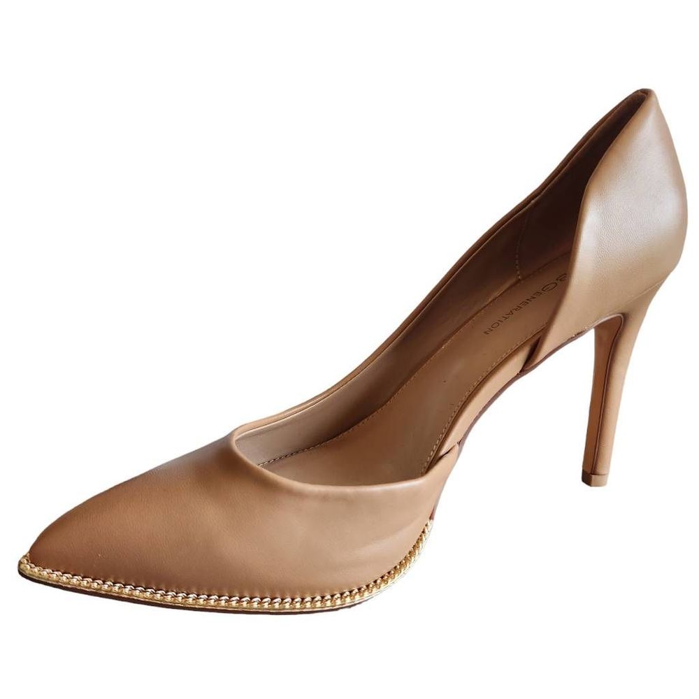 Bcbgeneration Heels Pumps Womens 9.5 Harnoy Dorsay Pump Tan Nude Gold